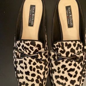 Nice Isaac Mizrahi shoes.